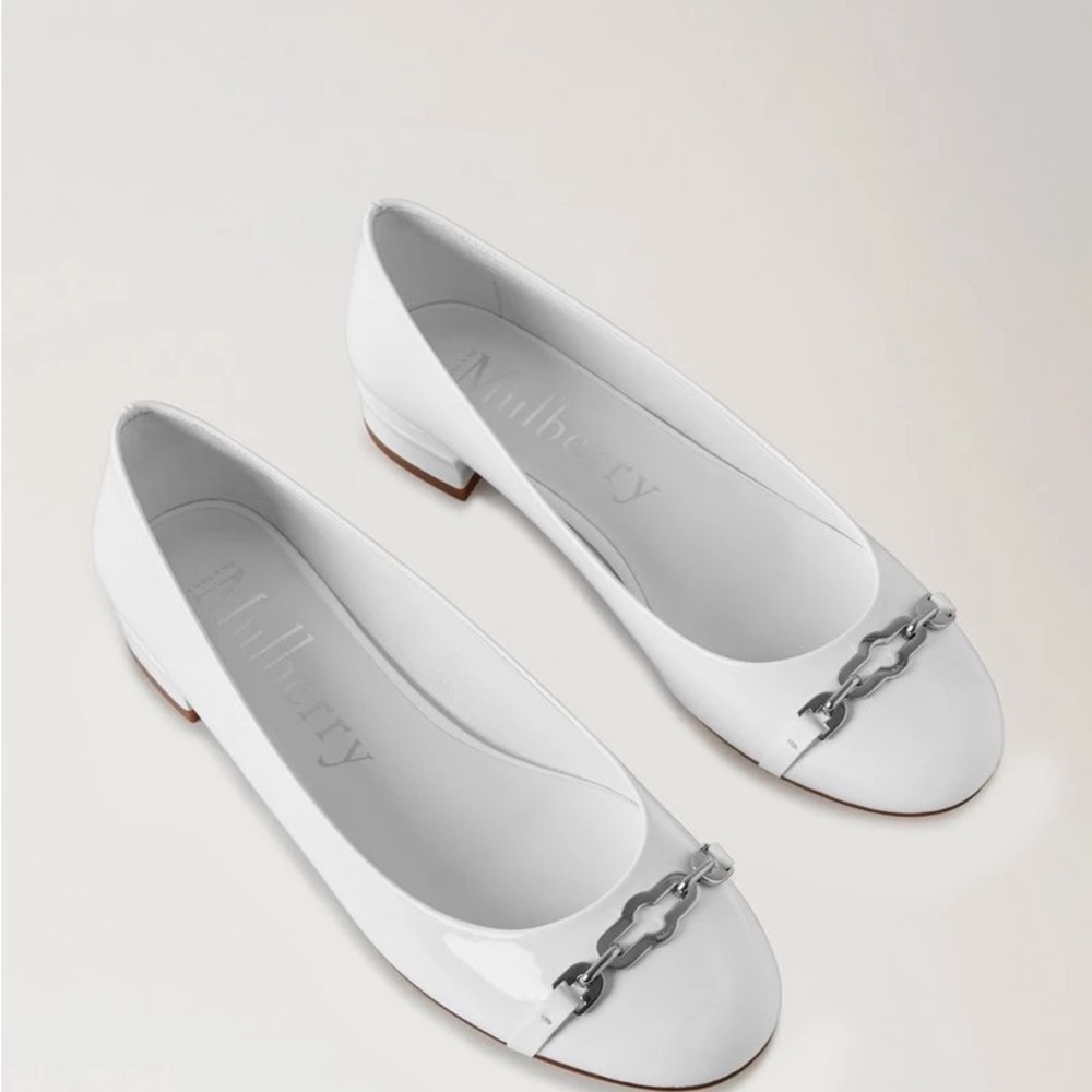 Mulberry White Flats with Chain Detail